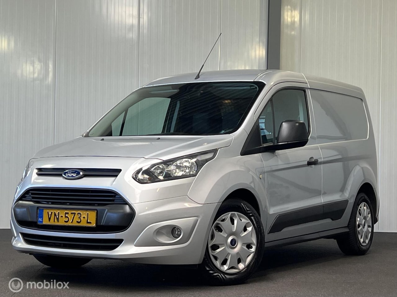 Ford Transit Connect - 1.6 TDCI L1 3-pers. [ NAP 1e eig. trekhaak airco ] - AutoWereld.nl
