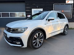 Volkswagen Tiguan - 2.0 TSI 4Motion 3X R Line Pano Virtual Cam