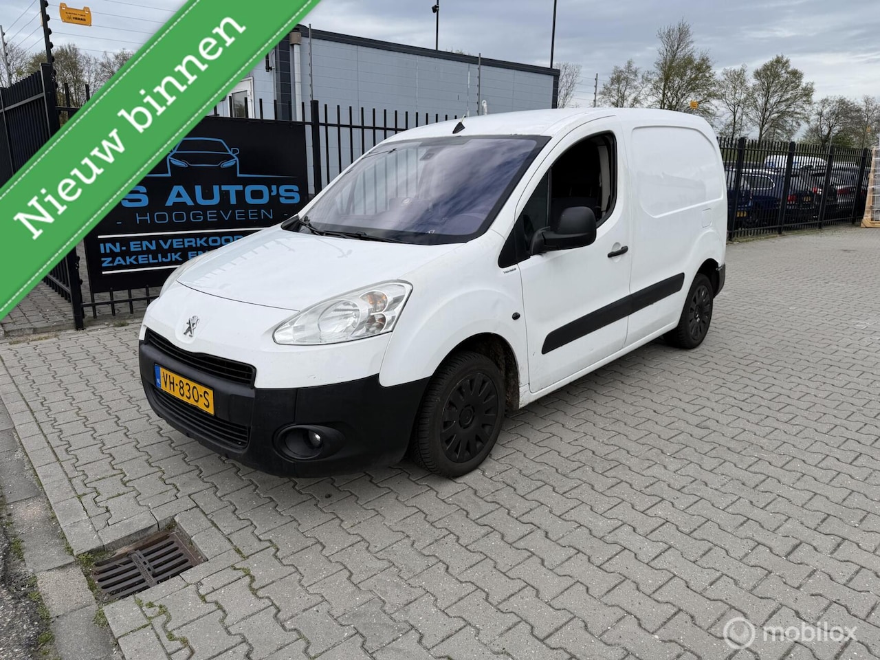 Peugeot Partner - bestel 120 1.6 e-HDI L1 Navteq - AutoWereld.nl