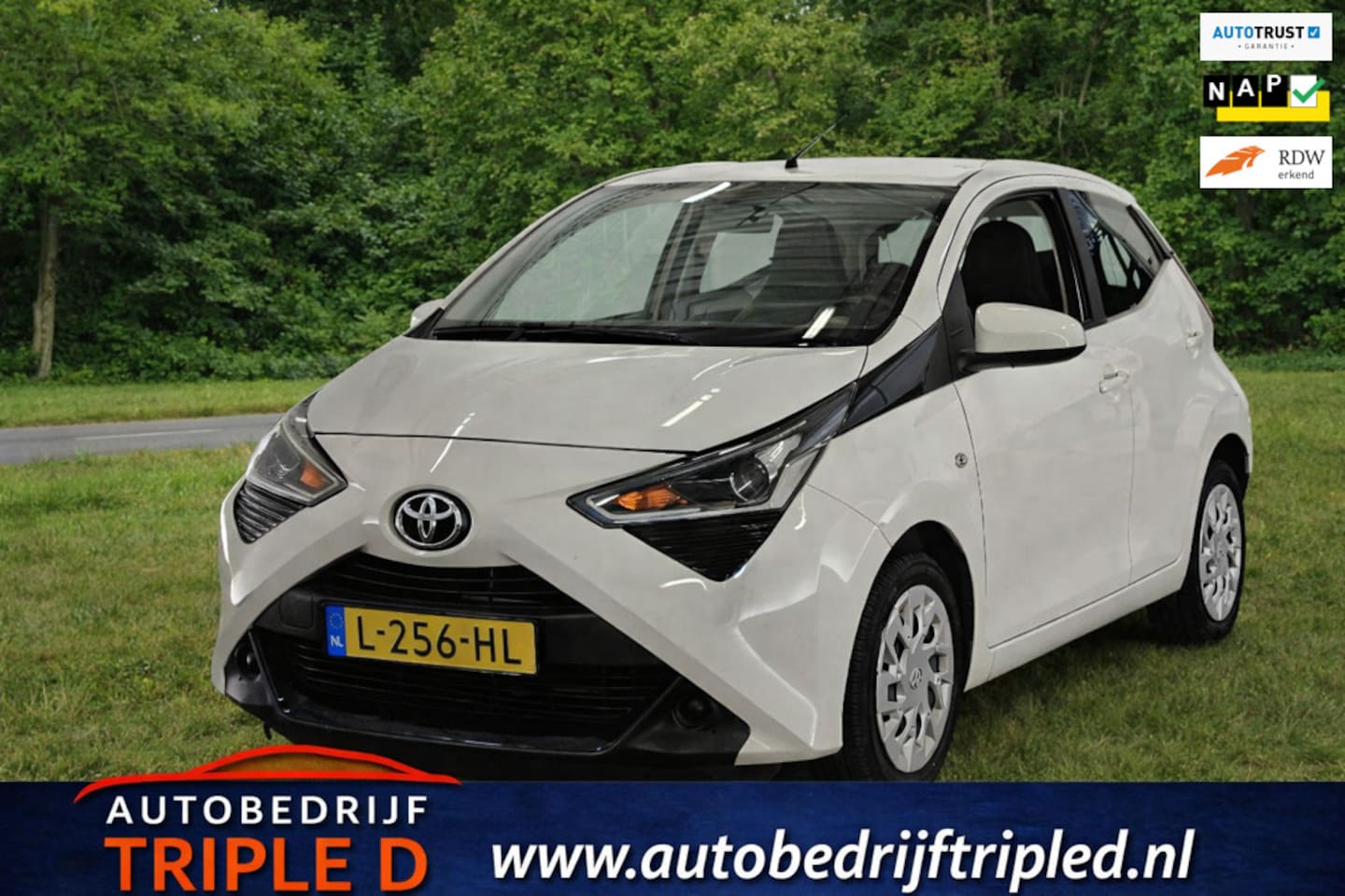 Toyota Aygo - 1.0 VVT-i x-play 1.0 VVT-i x-play - AutoWereld.nl