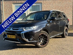 Mitsubishi Outlander - 2.0 PHEV Business Edition Navi Camera Dealer O.H