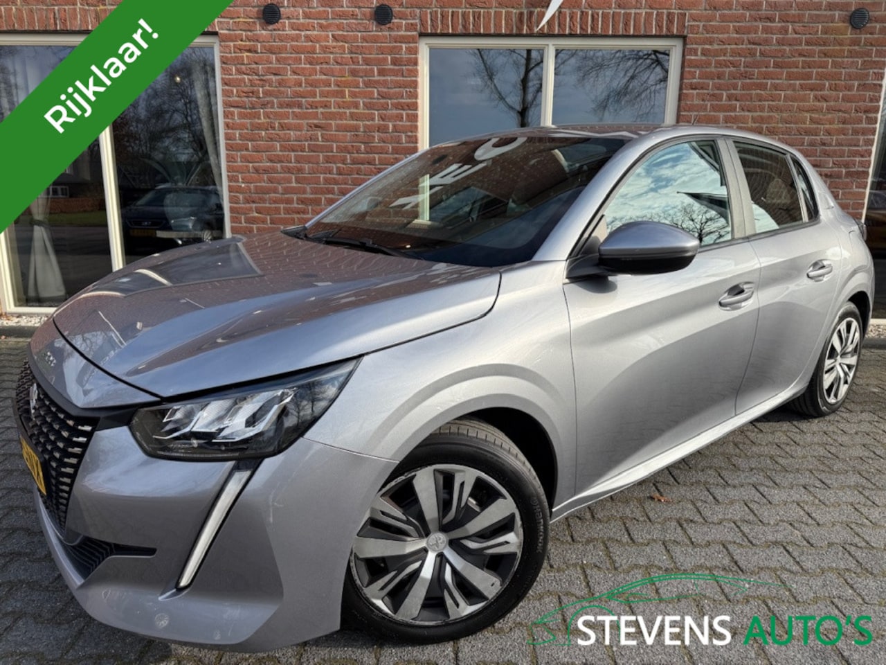 Peugeot 208 - 1.2 PureTech Active PDC / NAVI / AIRCO / CRUISE / CARPLAY / DAB+ - AutoWereld.nl