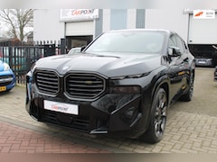 BMW XM - PHEV 30 kWh 653PK B&W 23" 4.4 V8 Nieuwstaat