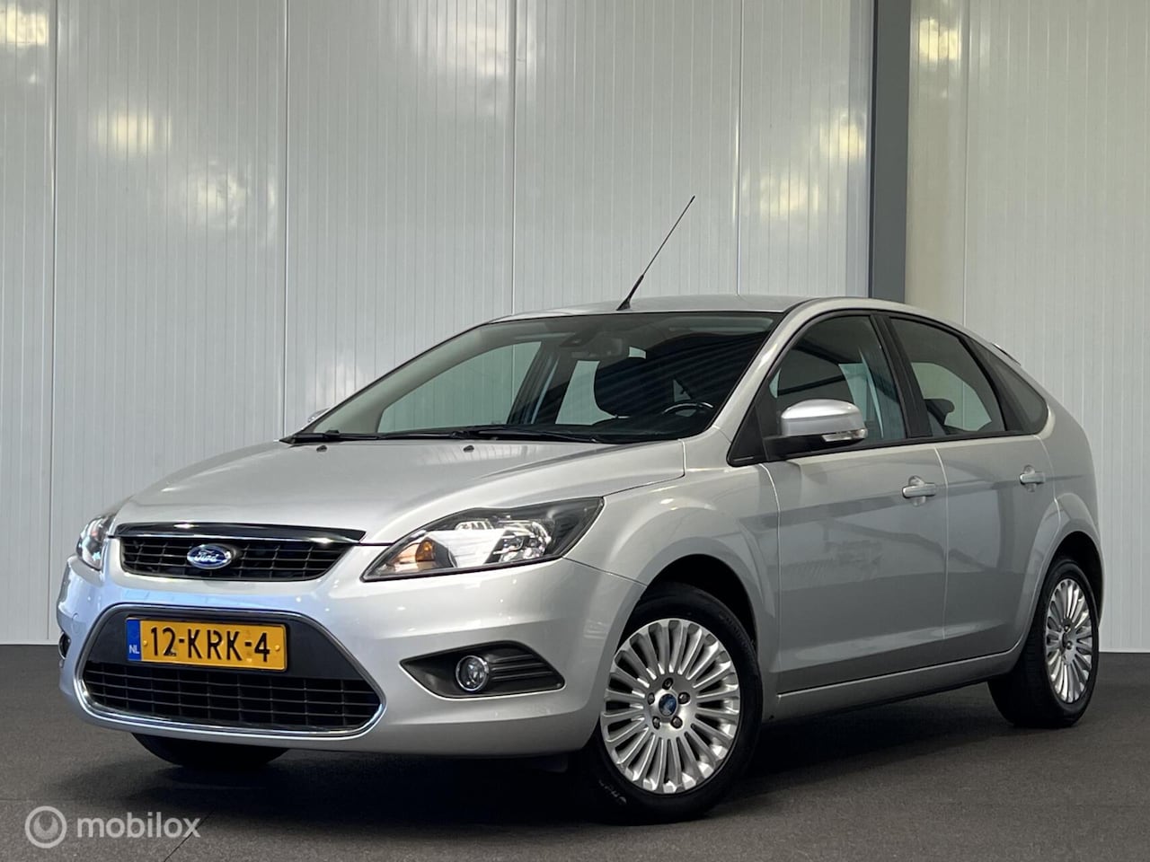 Ford Focus - 1.8 Limited [ NAP cruise climate navi LM ] - AutoWereld.nl