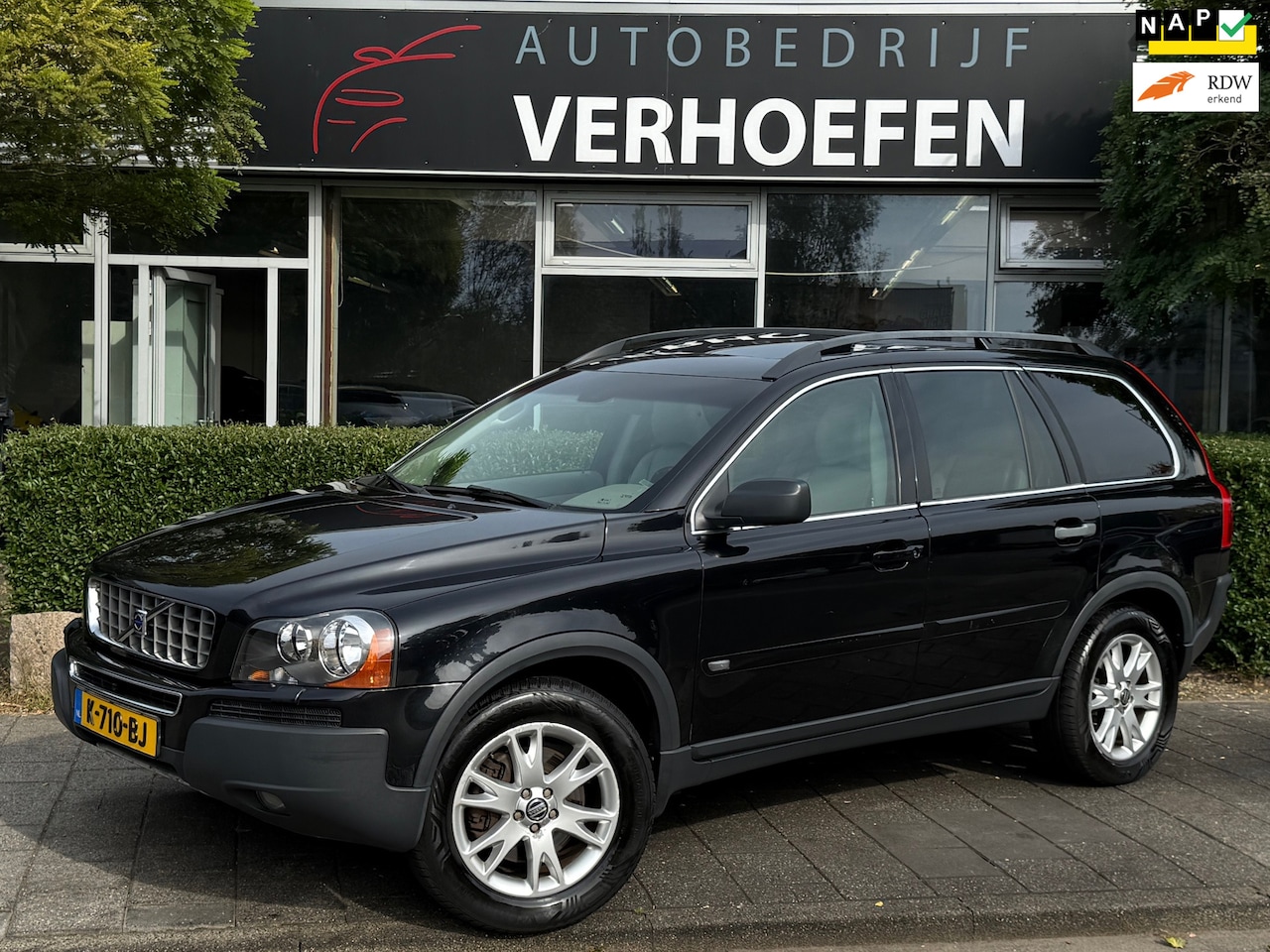 Volvo XC90 - 4.4 V8 Momentum 7P. - YOUNGTIMER - INCL BTW - AUTOMAAT - PANORAMADAK ! - AutoWereld.nl