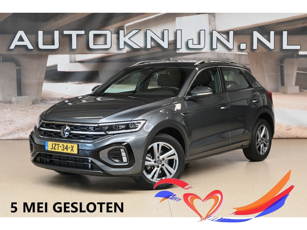 Volkswagen T-Roc - 1.5 TSI 150pk R-Line | IQ. Light | Keyless | Elek. klep | 100% (Dealer) onderhouden label - AutoWereld.nl