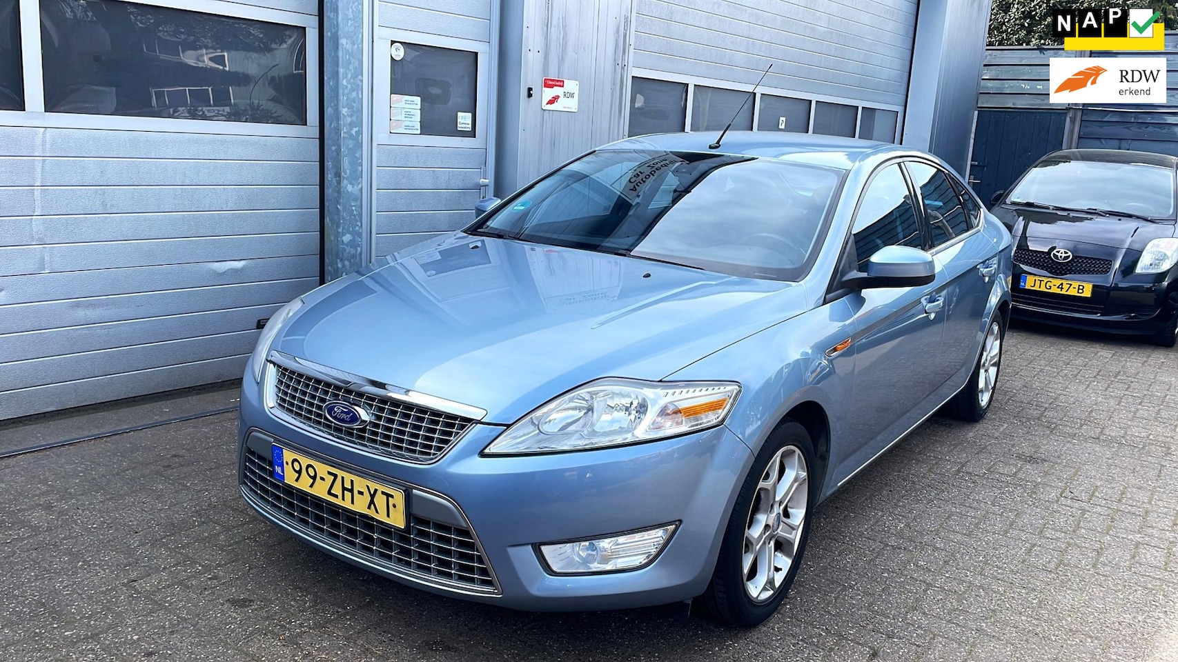Ford Mondeo - 2.0-16V Titanium 145 PK-Leer-Clima-Cruise-Nw APK - AutoWereld.nl