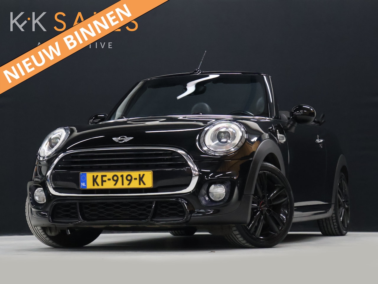 MINI Cabrio - Mini 1.5 Cooper JCW Chili Serious Business Cabrio [STOELVERWARMING, GROOT SCHERM, HARMAN/K - AutoWereld.nl
