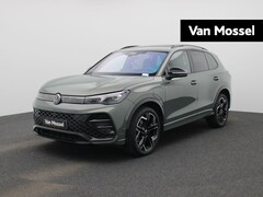 Volkswagen Tiguan - 1.5 eHybrid R-Line Edition 272 PK| Panoramadak | Trekhaak| Navigatie Groot | Lederen Stoel