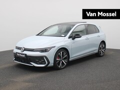 Volkswagen Golf - 1.5 eHybrid GTE 272 PK| Panoramadak | DCC | Navigatie | LED Matrix | Head-Updisplay | Dode