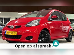Toyota Aygo - 1.0-12V Comfort|NAP|NweAPK|PerfectOH|2eEig|CentrDVG|Elekramen