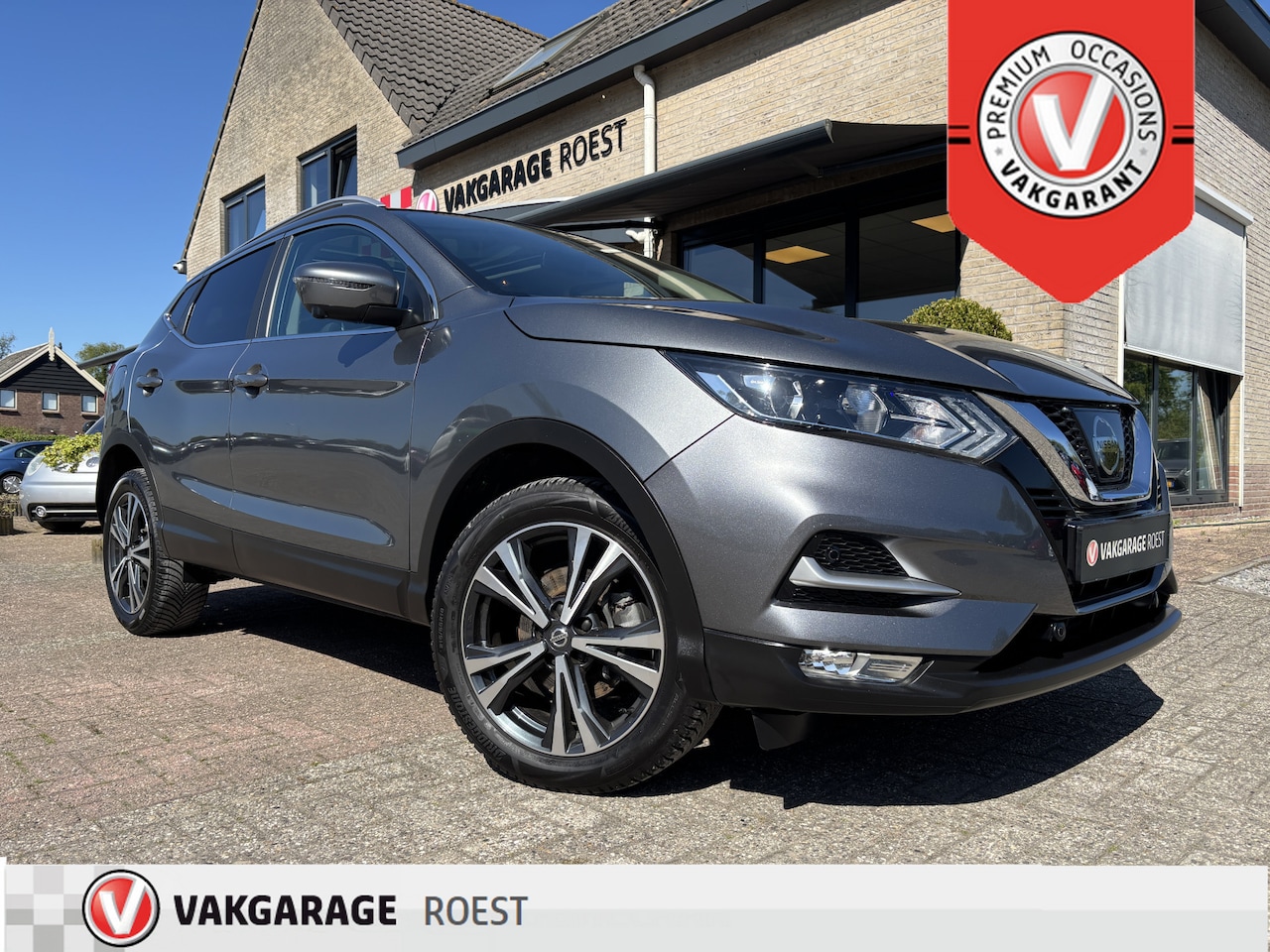 Nissan Qashqai - 1.2 N-Connecta Automaat All-Seasons / Panoramadak / Camera - AutoWereld.nl