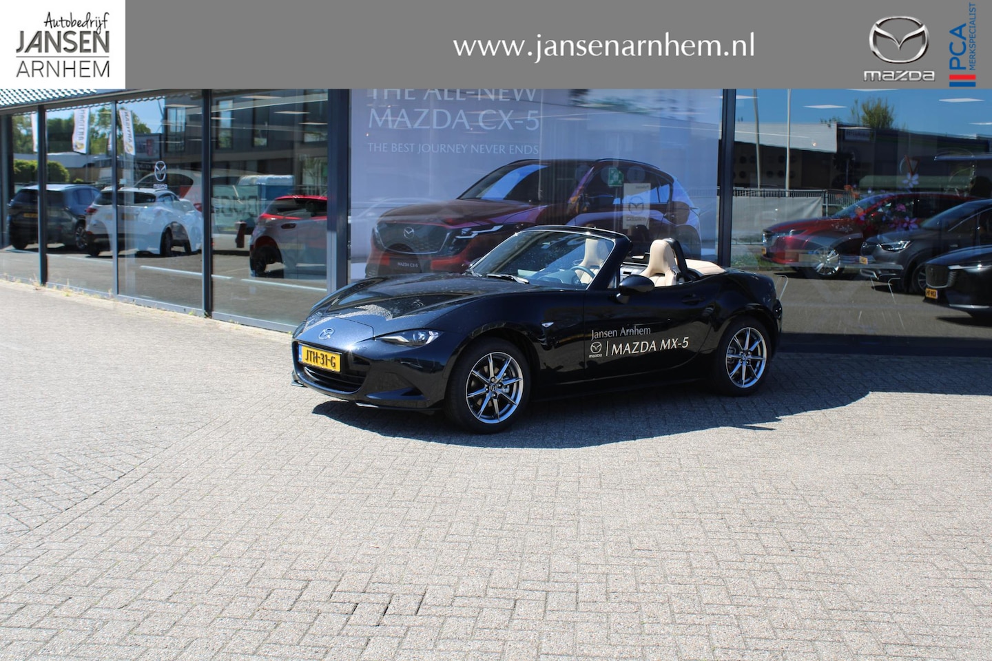 Mazda MX-5 - 1.5 SkyActiv-G 132 Kazari 1.5 SkyActiv-G 132 Kazari ,€8.239,= demokorting Leder, Bose, Camera, Cruise, Clima, Navi, - AutoWereld.nl