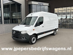 Mercedes-Benz Sprinter - 317 CDI L2 H2 Pro Facelift / MBUX / Navigatie / Camera / Geveerde stoel / Cruise control /