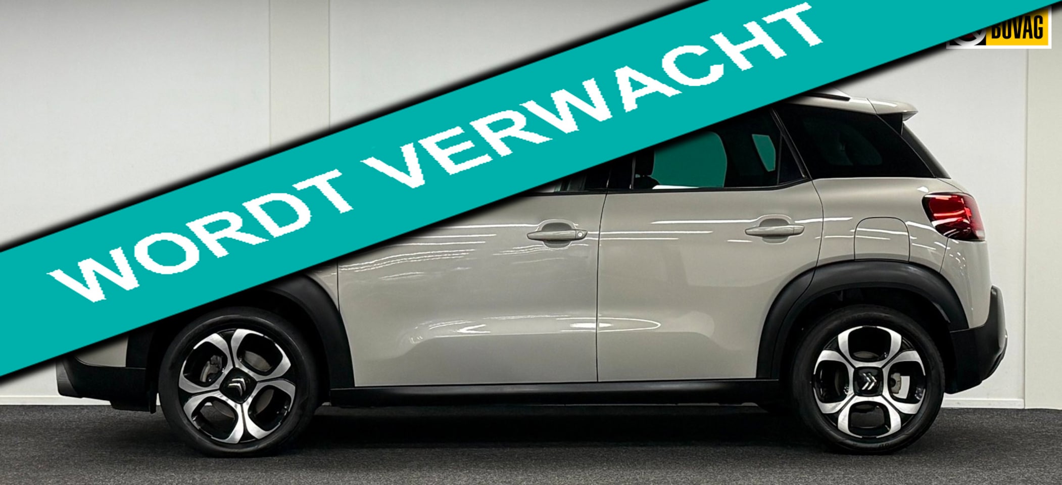 Citroën C3 Aircross - 1.2 PureTech S&S Shine*Automaat*Camera*Navi*Carplay* - AutoWereld.nl