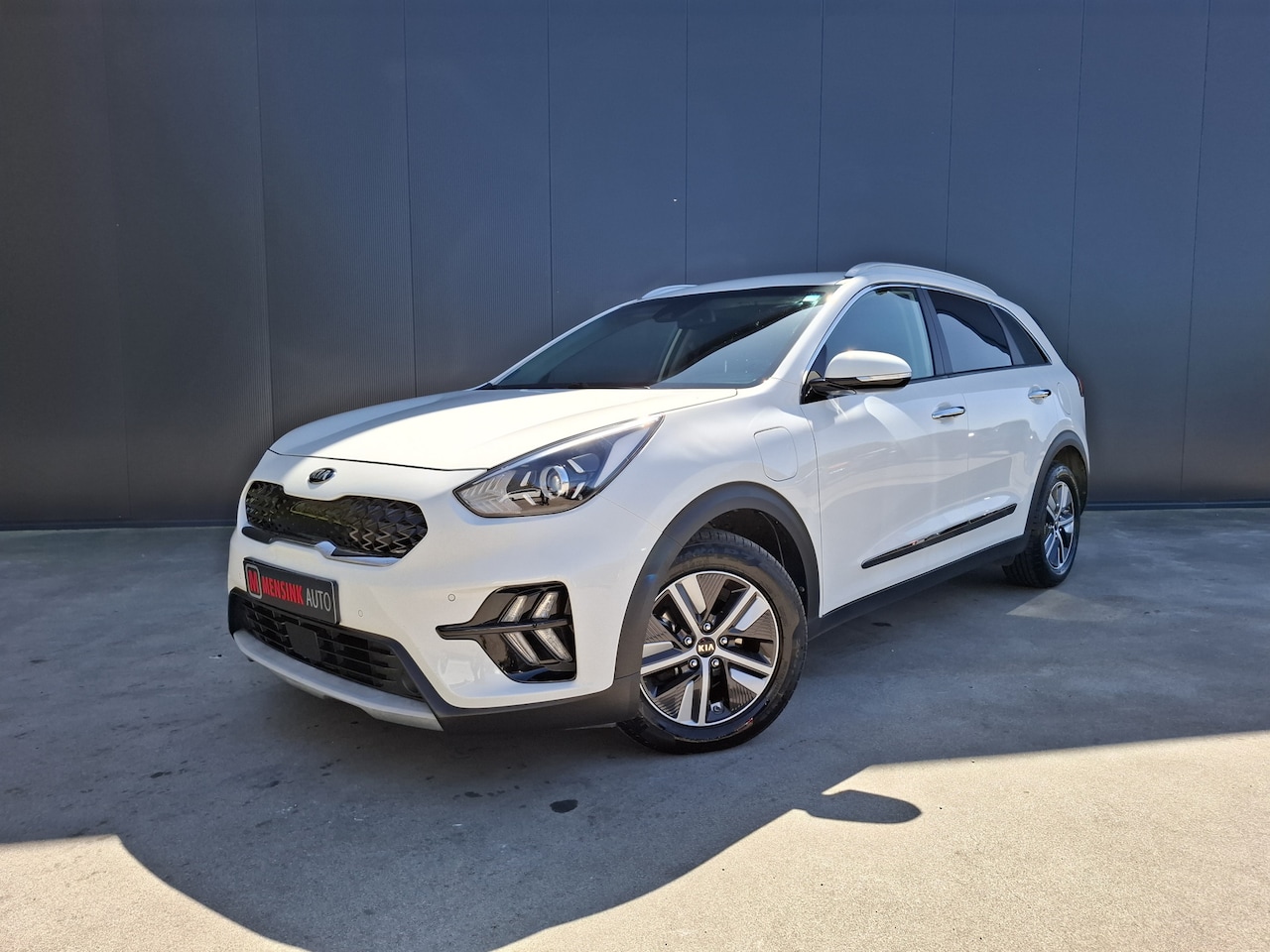 Kia Niro - 1.6 GDi PHEV 1e EIGENAAR DynamicLine ADAPT CRUISE CAMERA HALF LEER LED NAVI ECC - AutoWereld.nl
