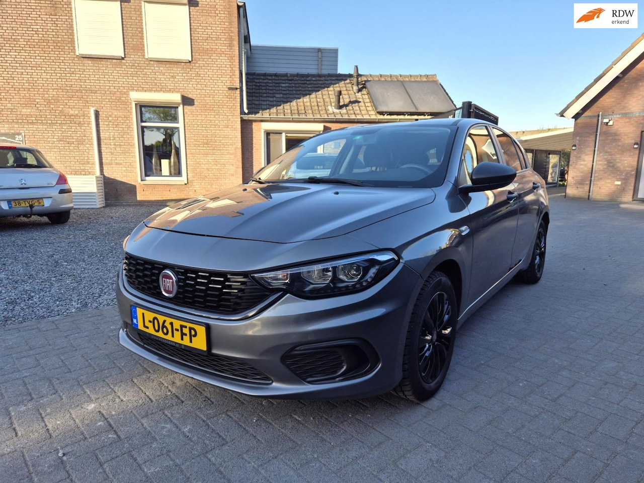 Fiat Tipo - 1.4 Street 5 Deurs Airco Cruise - AutoWereld.nl
