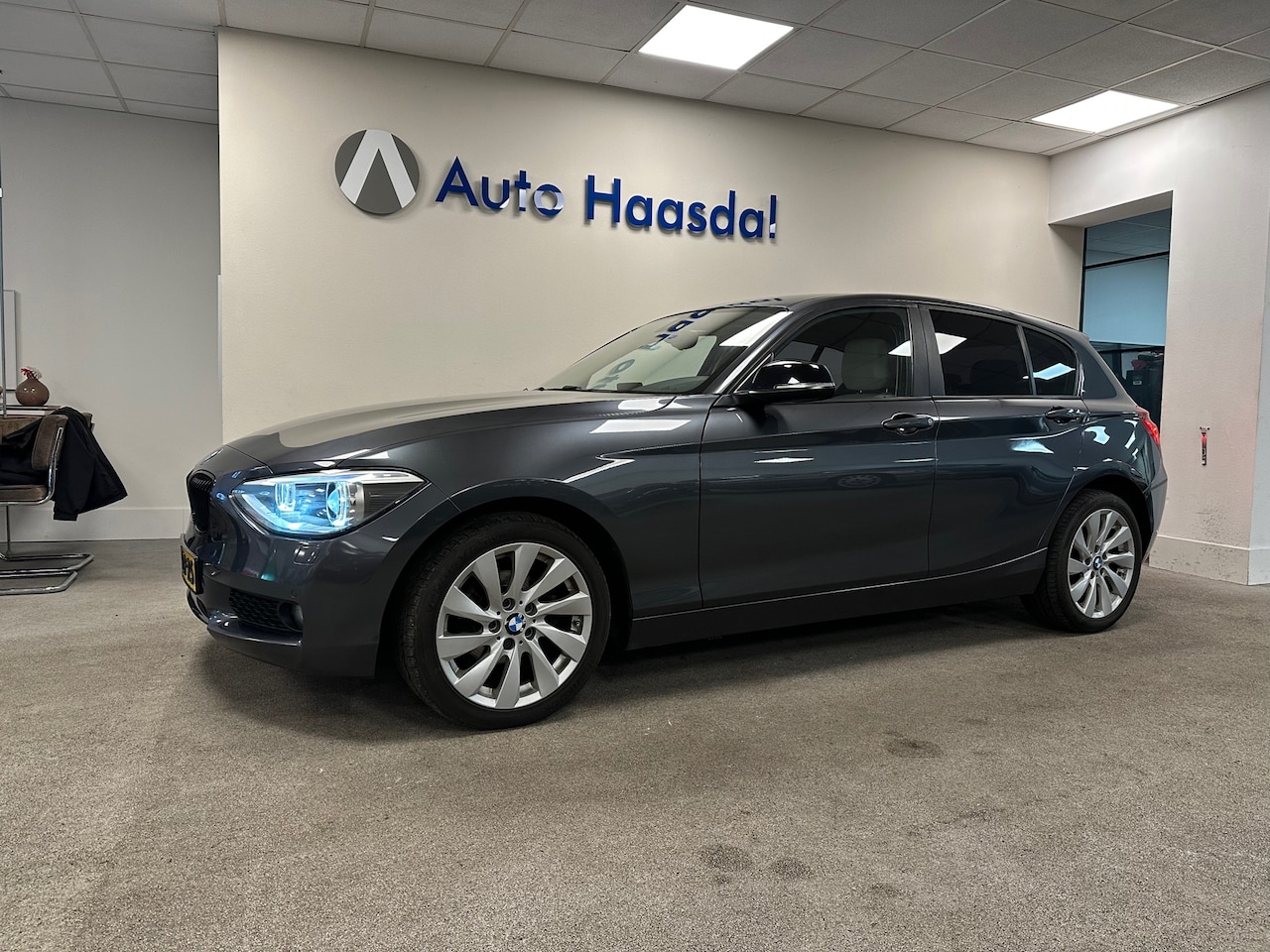 BMW 1-serie - 116i High Executive|AUTOMAAT|VEEL OPTIES|5-DRS - AutoWereld.nl