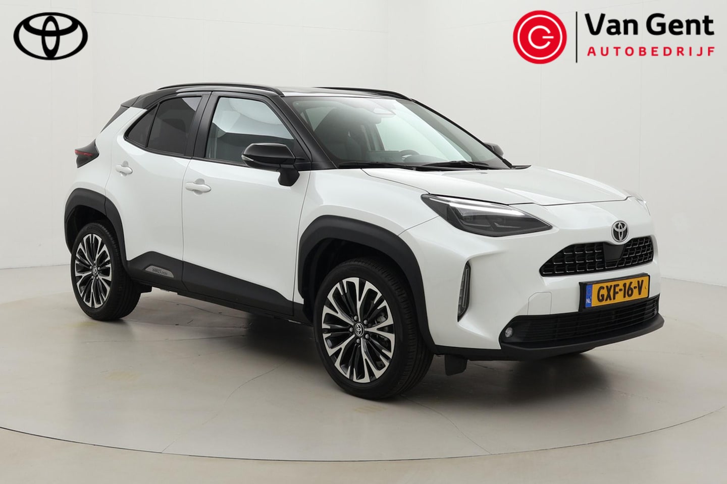 Toyota Yaris Cross - 1.5 Hybrid 130 Executive | Adaptive cruise | Apple Carplay / Android Auto | Keyless | Stoe - AutoWereld.nl