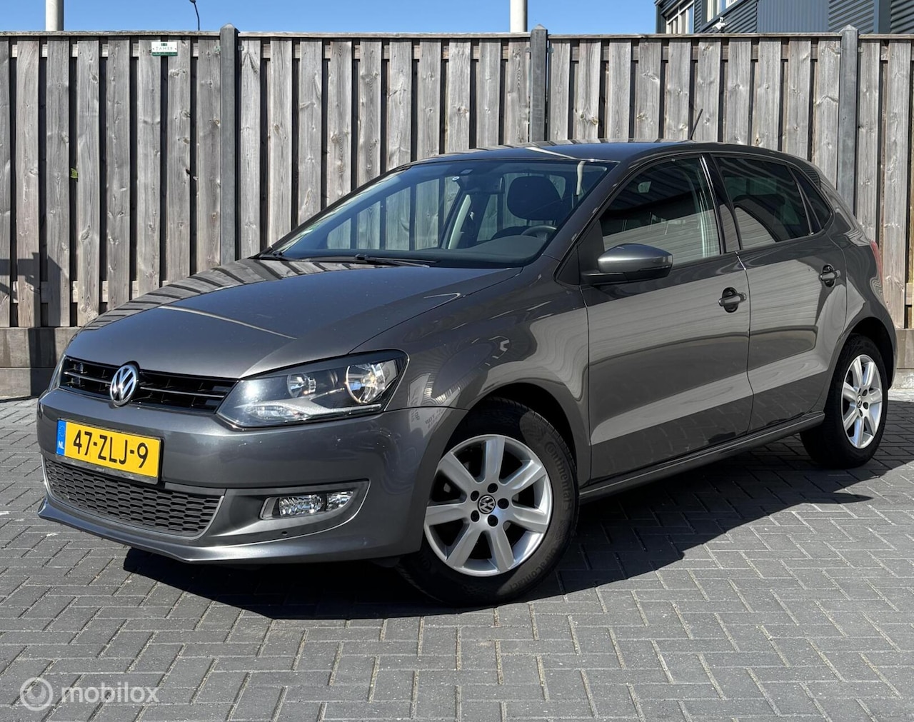 Volkswagen Polo - 1.2 TSI BlueMotion Highline/CRUISE/NAP/PDC/ - AutoWereld.nl
