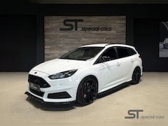 Ford Focus Wagon - 2.0 ST2|Maxton|19 inch|Carplay