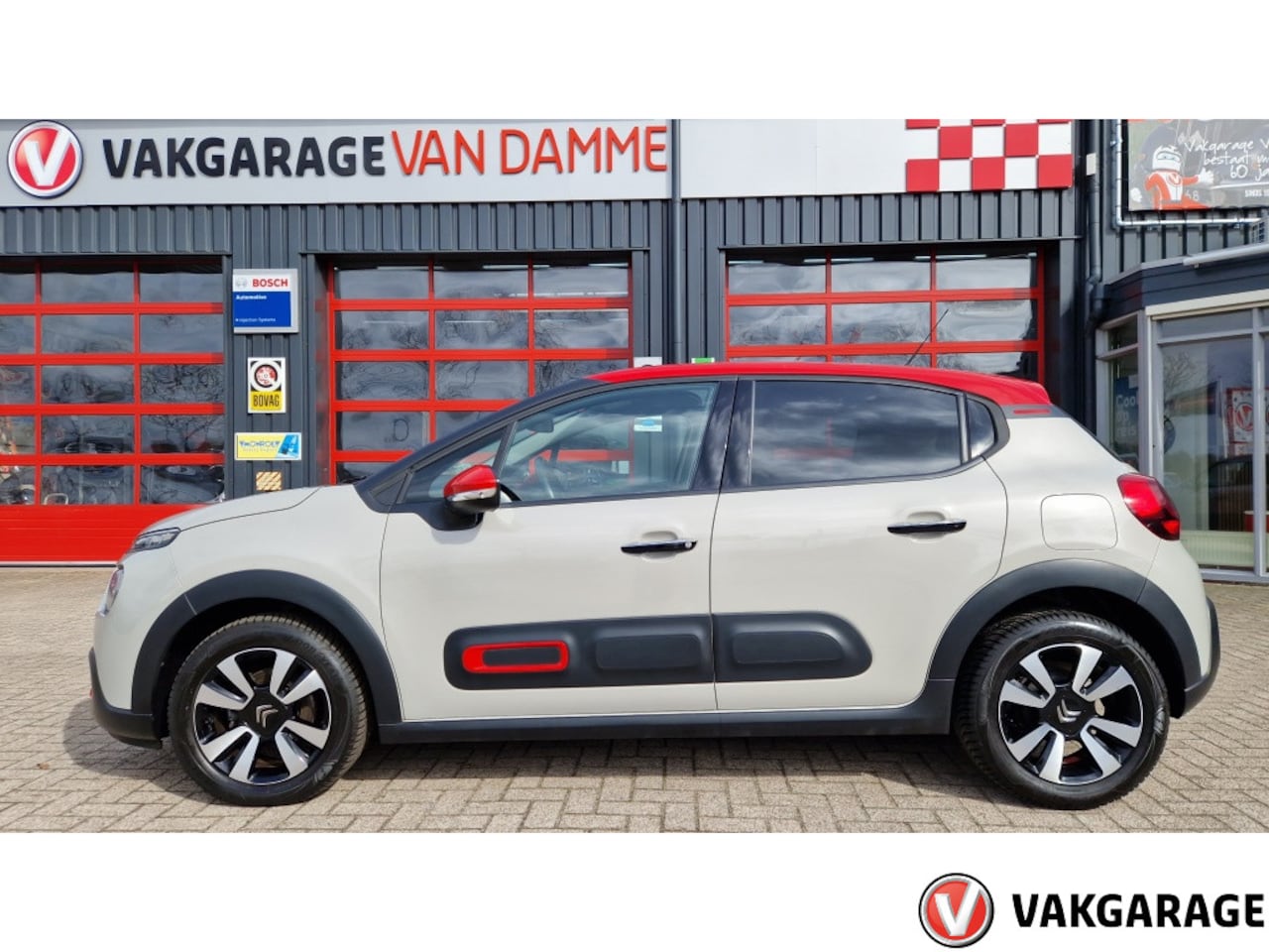 Citroën C3 - twotone 1.2 PT Business - AutoWereld.nl