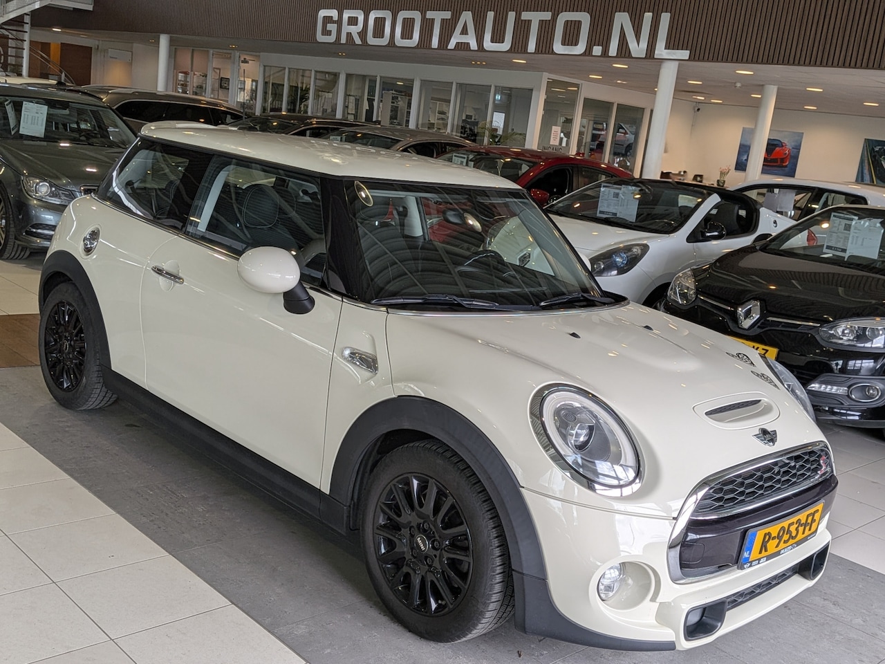 MINI Cooper S - Mini 2.0 Airco, Cruise Control, Stuurbekrachtiging - AutoWereld.nl
