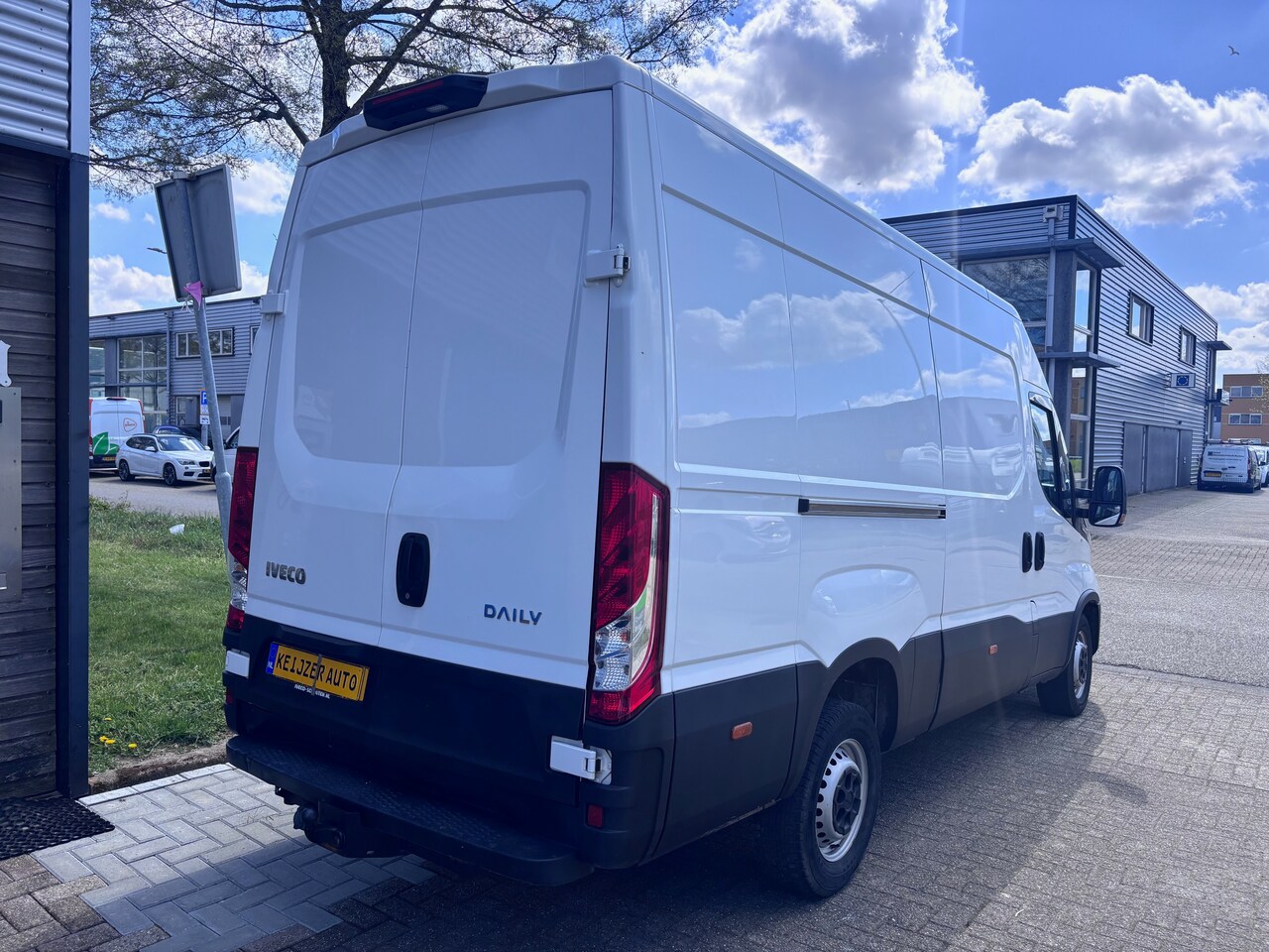 Iveco Daily - 35S16V 2.3 352 H3 AHG 3500 kg!