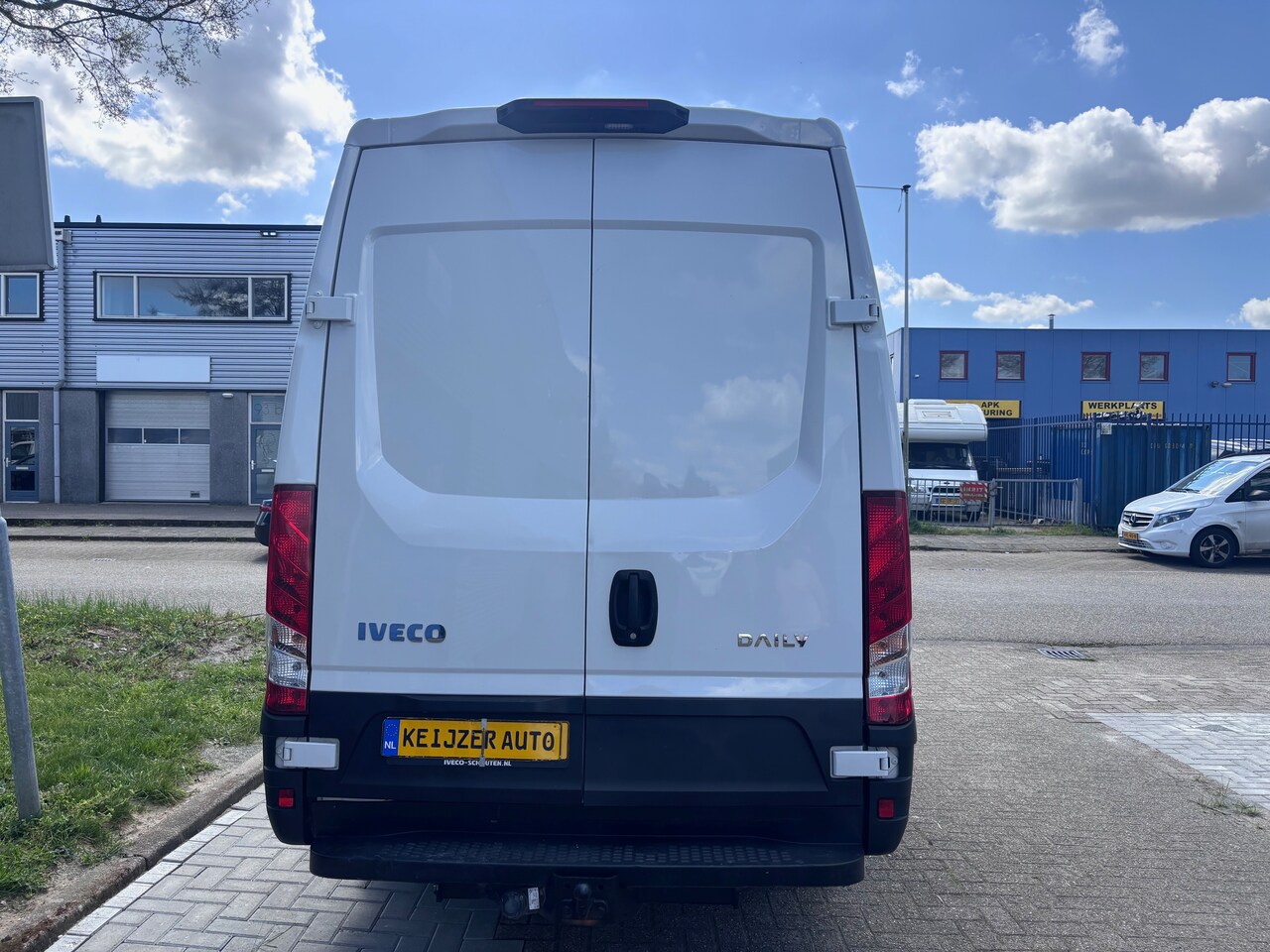 Iveco Daily - 35S16V 2.3 352 H3 AHG 3500 kg!