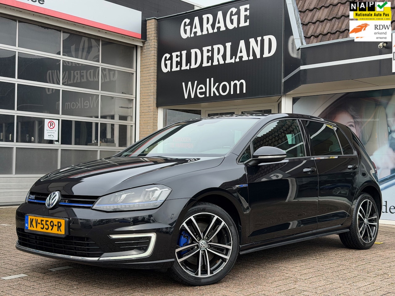 Volkswagen Golf - 1.4 TSI GTE | Navi | Acc | Apple/Android | Cruise | Climate | Pdc | Full-Option's - AutoWereld.nl