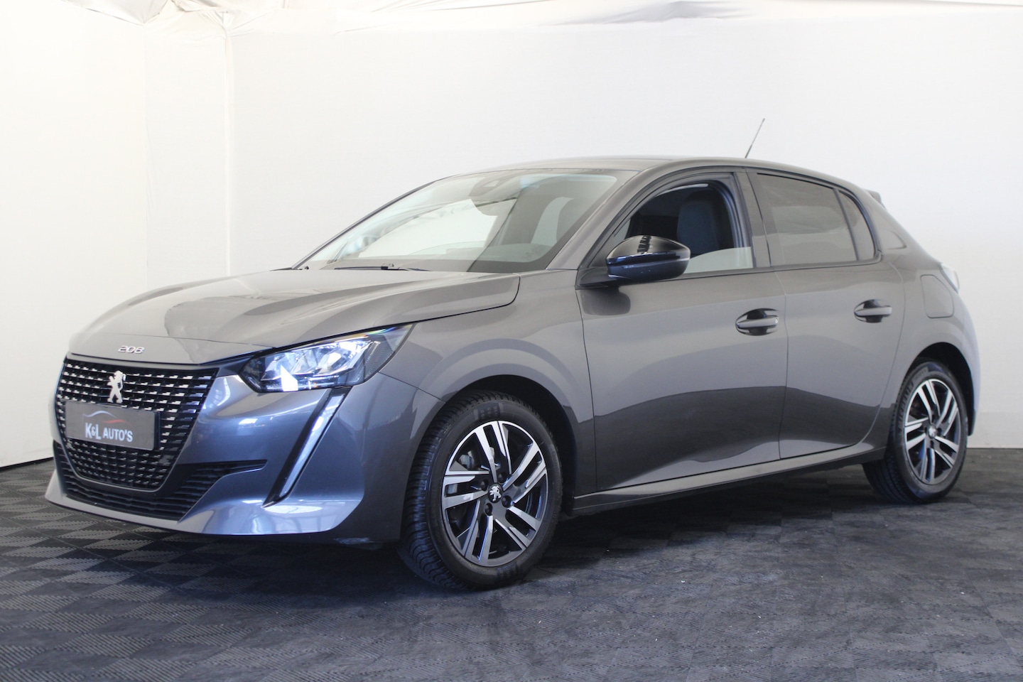 Peugeot 208 - 1.2 PureTech 100 Allure *Koningsdag open* - AutoWereld.nl