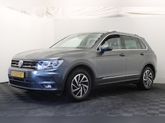 Volkswagen Tiguan - 1.5 TSI ACT Comfortline Business |Navi|Stoelverwarming|