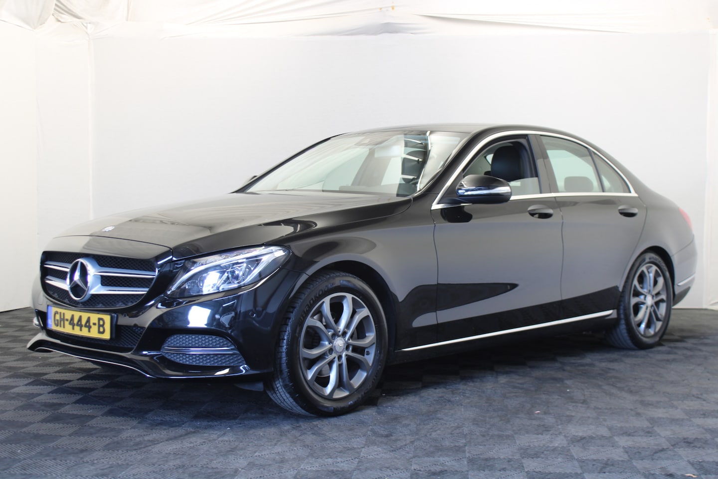 Mercedes-Benz C-klasse - 180 Prestige |Navi|Stoelverwarming| - AutoWereld.nl