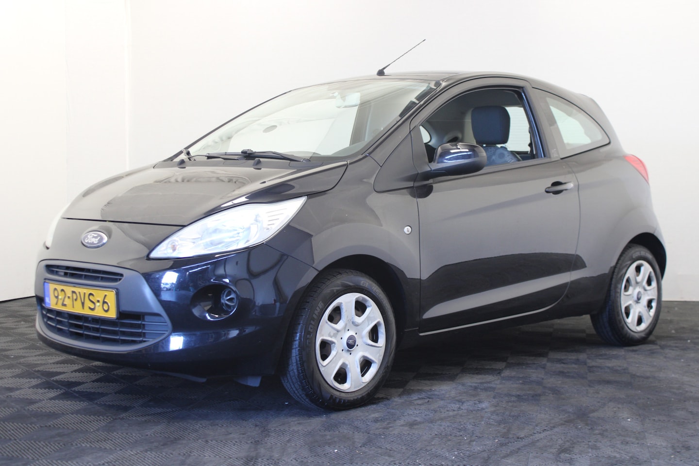 Ford Ka - 1.2 Comfort start/stop 1.2 Comfort start/stop - AutoWereld.nl