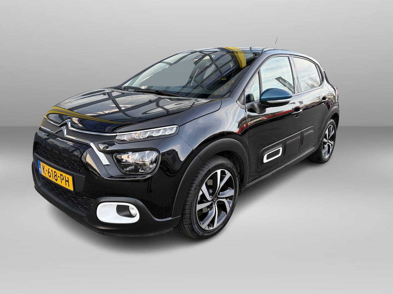 Citroën C3 - 1.2 PureTech Shine Apple Android | Navi | LED | Camera - AutoWereld.nl