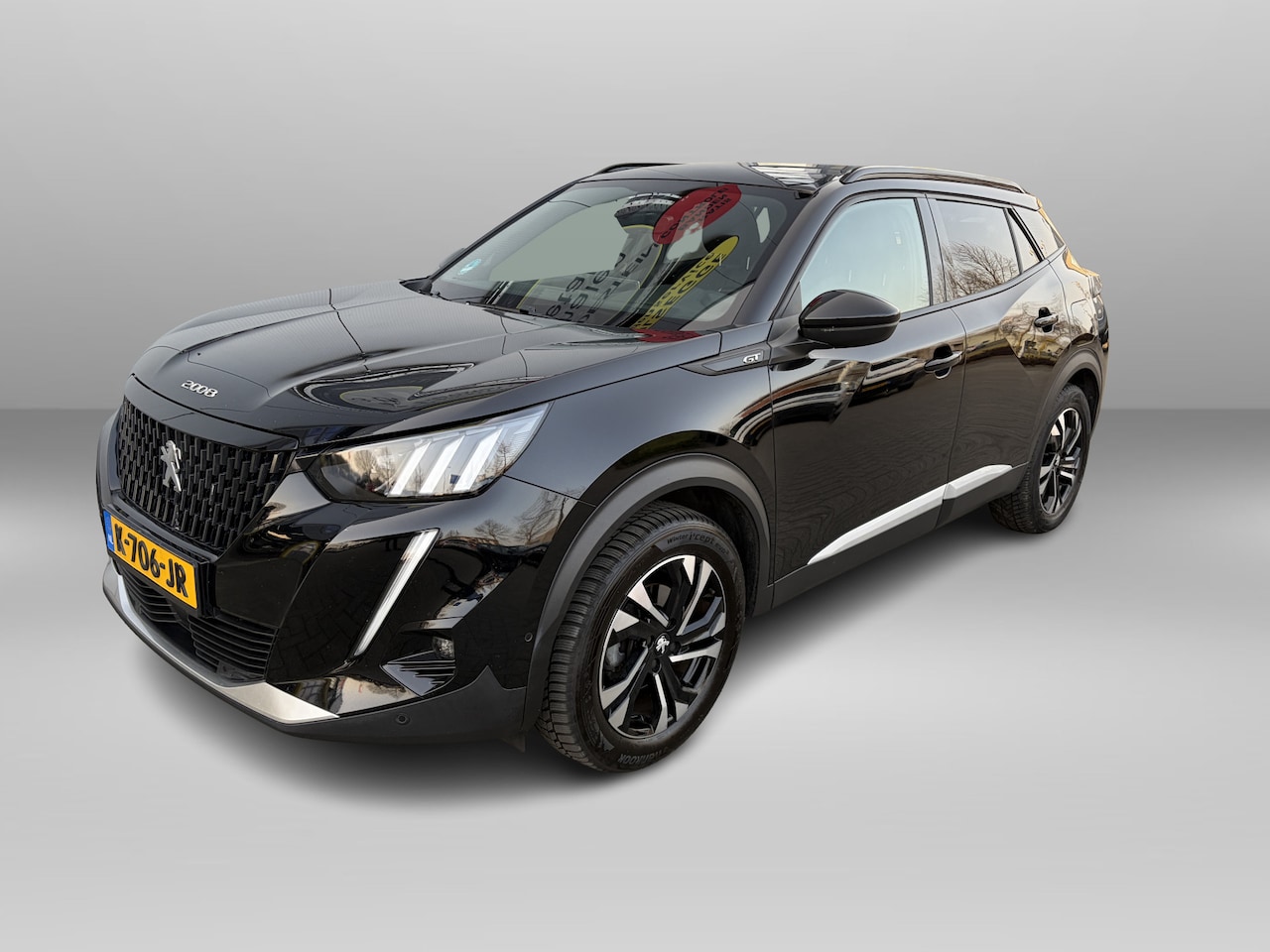 Peugeot 2008 - 1.2 GT Alle opties! Trekhaak | Panorama dak | Navi | LED - AutoWereld.nl