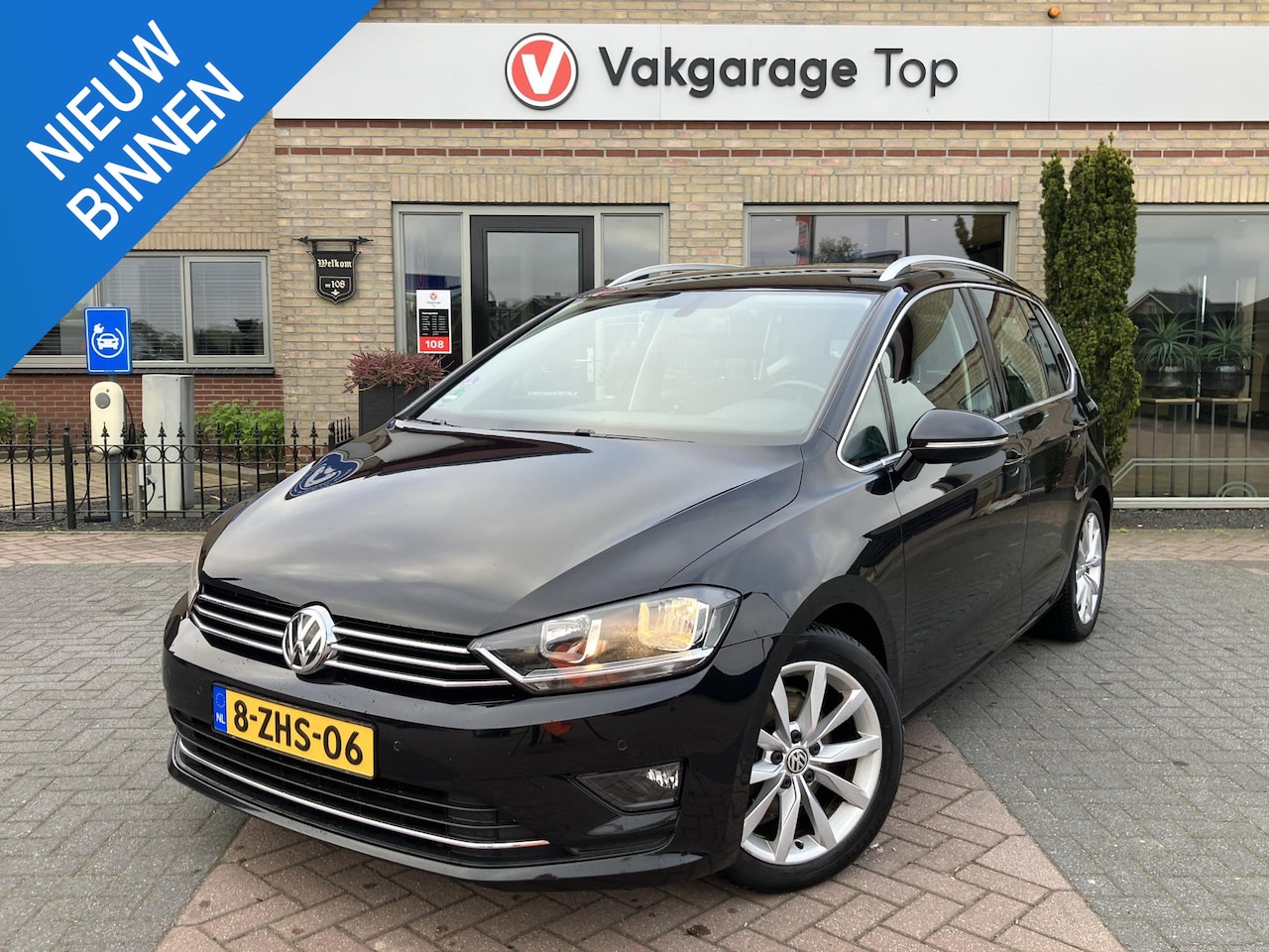 Volkswagen Golf Sportsvan - 1.4 TSI Highline | Trekhaak | 100% onderhouden | NAP - AutoWereld.nl