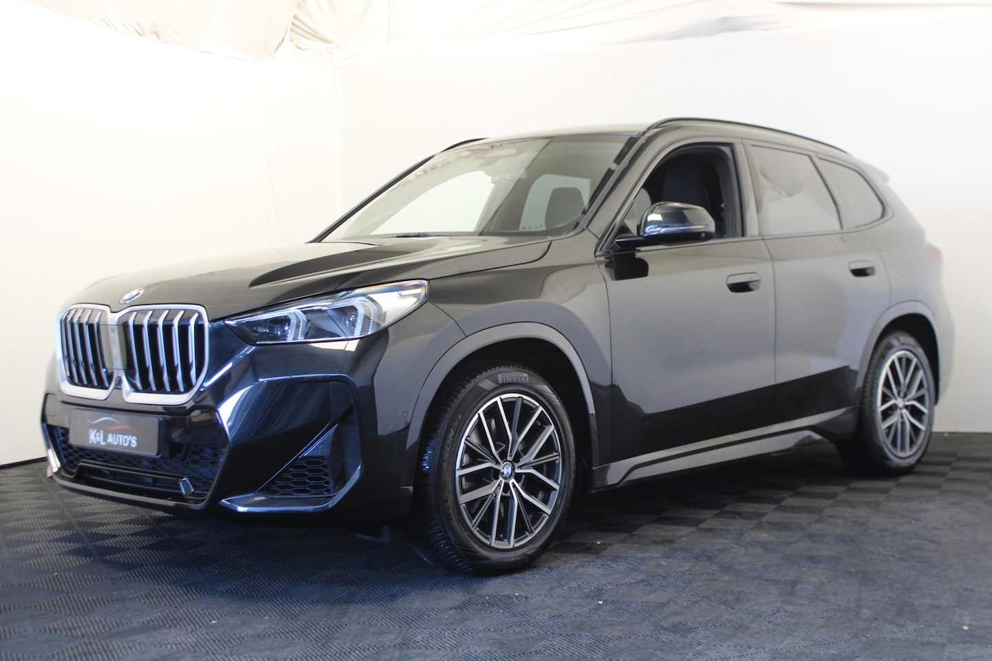BMW X1 - xDrive23i M Sport |360 Cam|Stoelverw.| - AutoWereld.nl
