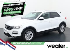 Volkswagen T-Roc - 1.0 TSI Style | 110 PK | Climate control | Parkeersensoren | Adaptive cruise control |