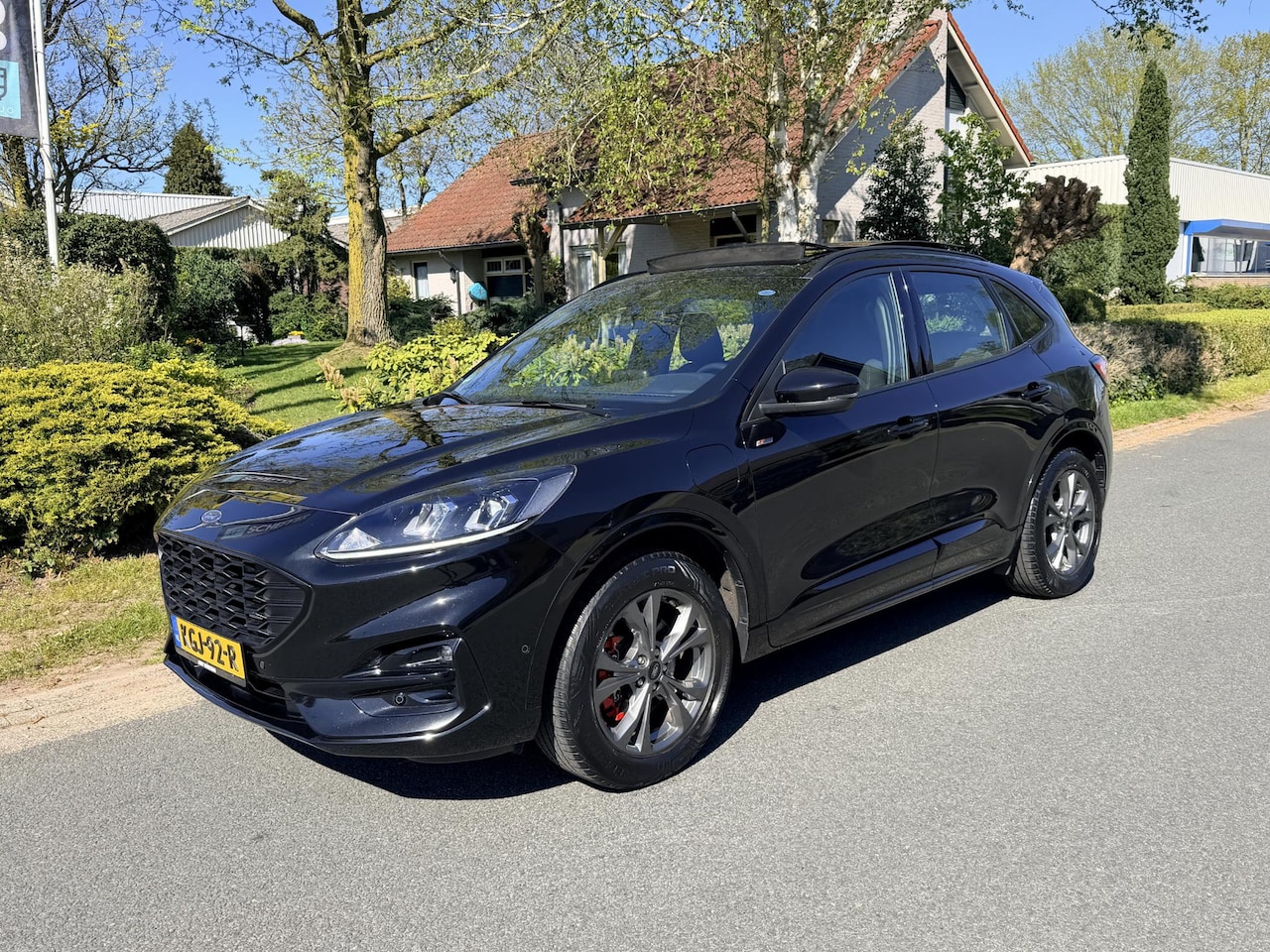 Ford Kuga - 2.5 PHEV ST-Line 224PK Pano•ACC•Trekhaak - AutoWereld.nl