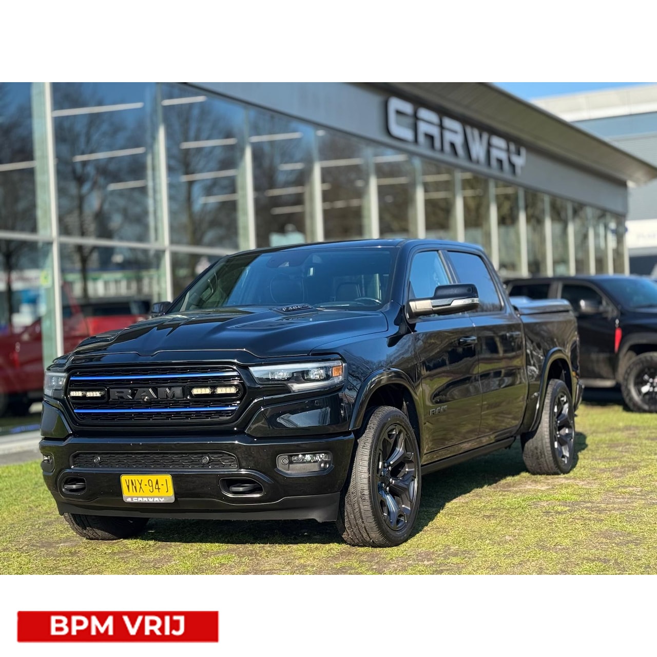 Dodge Ram 1500 - 5.7 V8 HEMI LIMITED NIGHT NL-AUTO - AutoWereld.nl