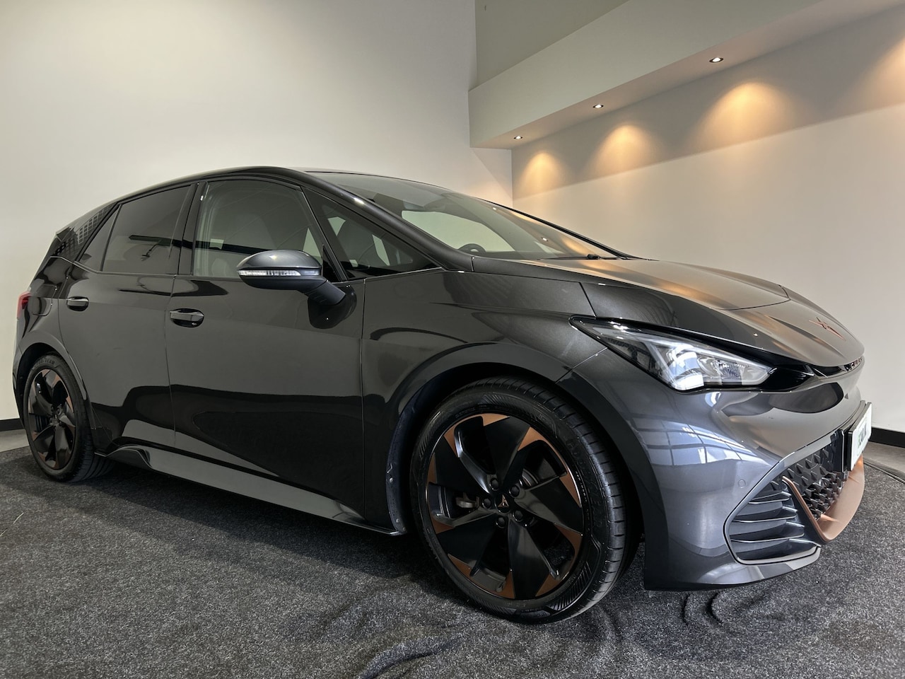CUPRA Born - Copper Edition One 62 kWh In nieuwstaat!! - AutoWereld.nl