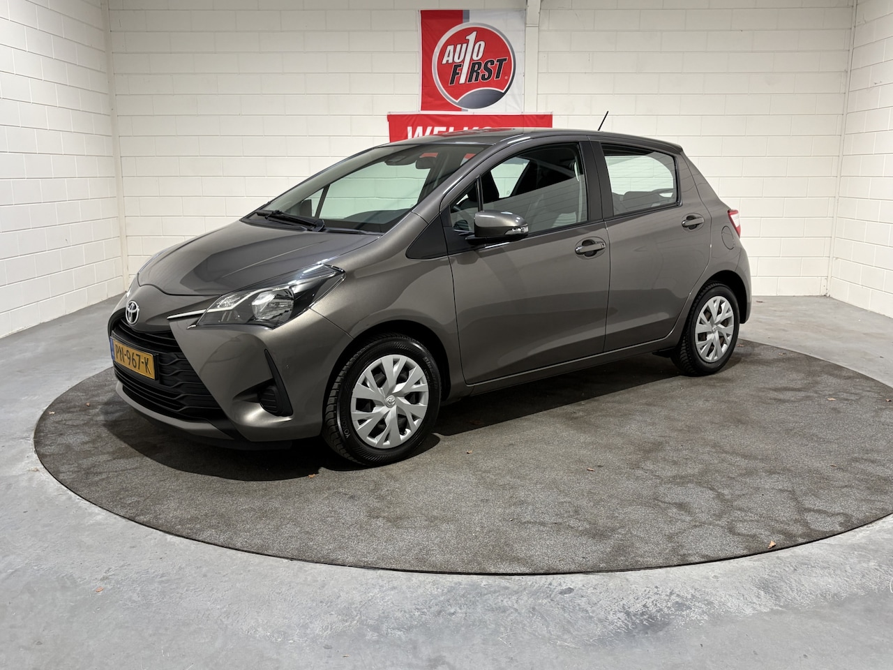 Toyota Yaris - 1.0 VVT-i Comfort 1.0 VVT-i Comfort, Volledig onderhouden, NL auto, Airco, Blue tooth, Isofix, 5 deurs, keur - AutoWereld.nl
