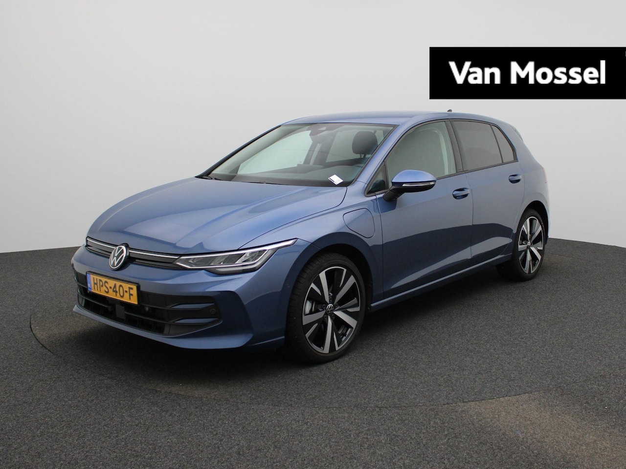 Volkswagen Golf - 1.5 eHybrid Life Edition Navigatie | Camera | Parkeersensoren | Cruise control | 18 Inch V - AutoWereld.nl
