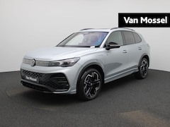 Volkswagen Tiguan - 1.5 eHybrid R-Line Edition 272 PK| Panoramadak | Trekhaak | Lederen Stoelen Met Geheugen |