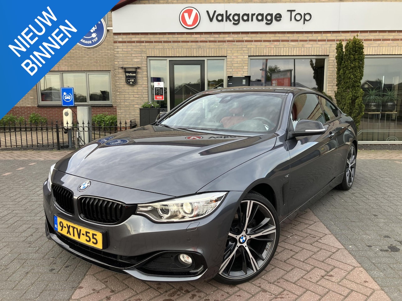 BMW 4-serie Coupé - 428i High Executive | HUD | Camera | Leder - AutoWereld.nl