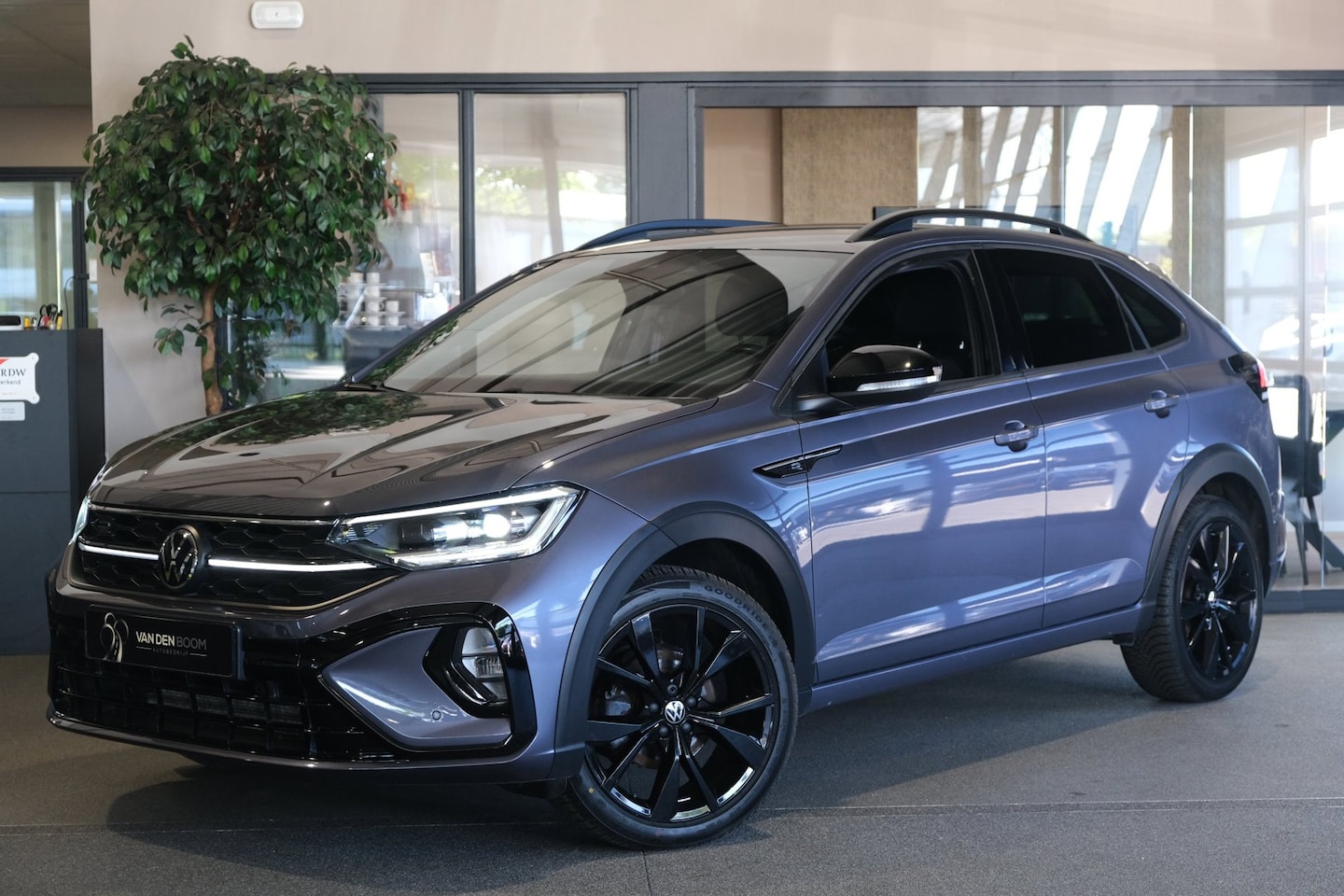 Volkswagen Taigo - 1.0 TSI 2x R-Line DSG Black IQ Led Navi ACC Virtual Keyless - AutoWereld.nl
