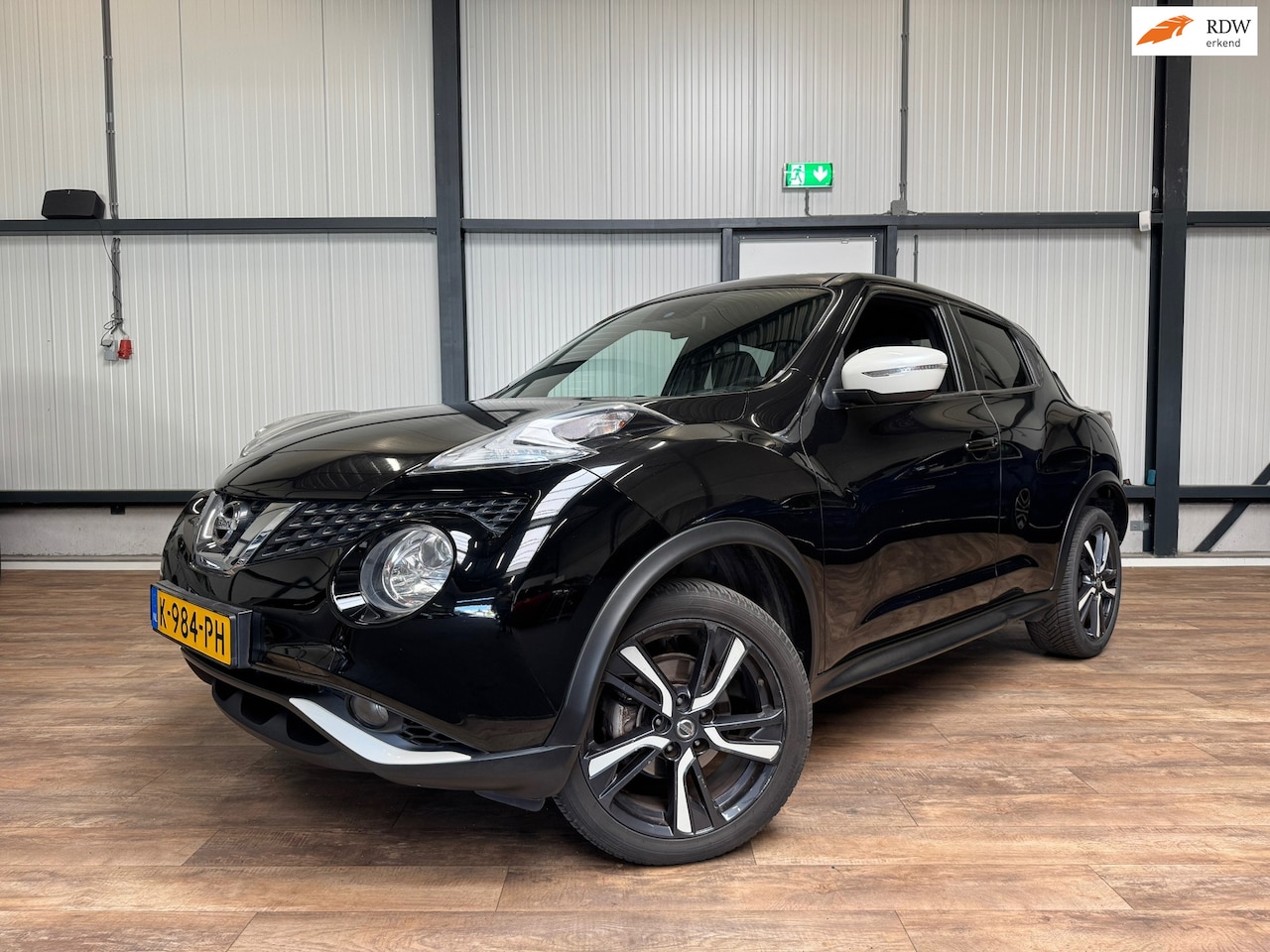 Nissan Juke - 1.2 DIG-T S/S Tekna /CRUISE /NAVI / CAMERA / - AutoWereld.nl