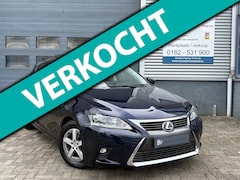 Lexus CT 200h - 25th Edition 2015|Opendak|Rood Leer|Stoelverw, |PDC|NAP|
