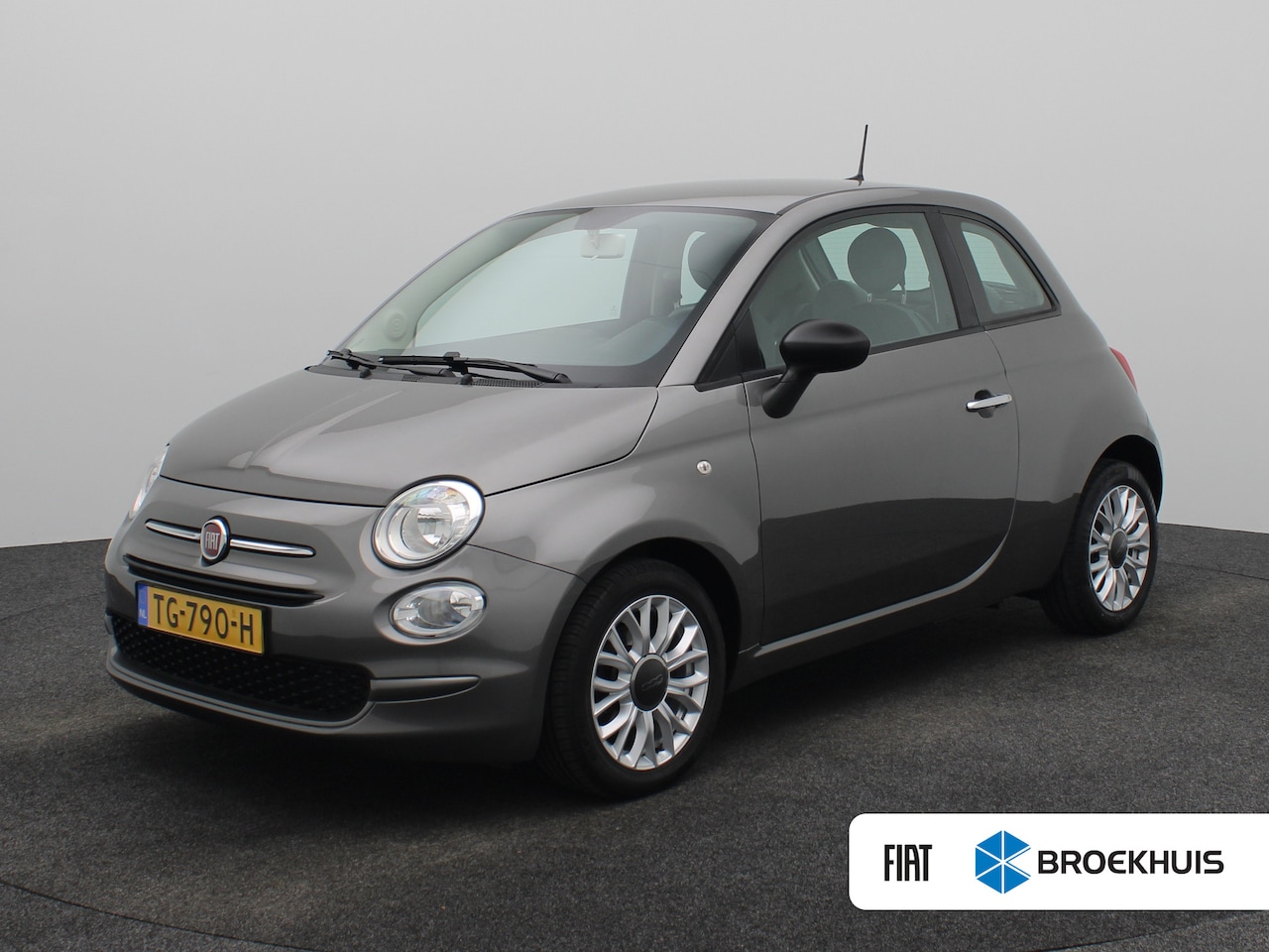 Fiat 500 - 0.9 TwinAir Turbo Young | Airco | Cruise Control | Navi by App - AutoWereld.nl